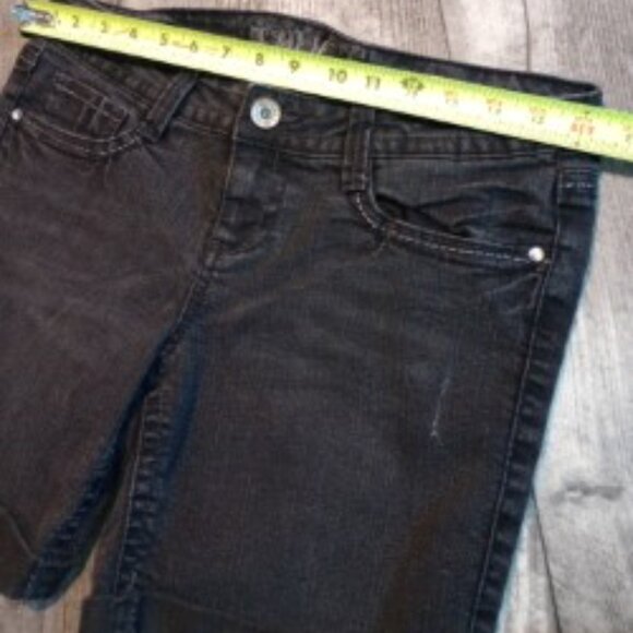 Truce Women's Size 9 Black Jean Shorts - Picture 4 of 7
